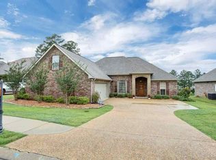 138 Willow Crest Cir, Brandon, MS 39047