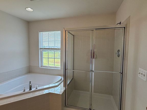 5th image of 5629 Ivy Hill Dr