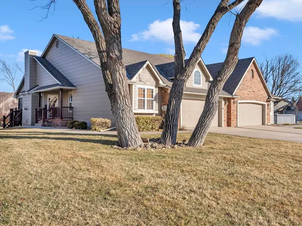 2353 N Lighthouse Cv, Wichita, KS 67205