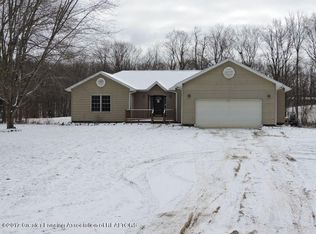 7076 Emery Rd, Portland, MI 48875