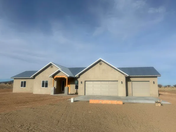 33 Rory Rd, Edgewood, NM 87015