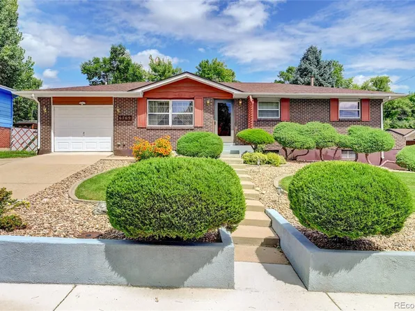 6769 W 70th Avenue, Arvada, CO 80003