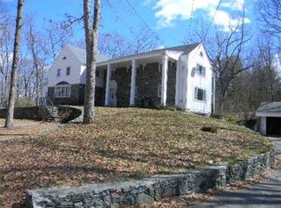 56 Ridgewood Rd, Attleboro, MA 02703