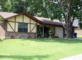 1606 Espoir Dr, Leesville, LA 71446