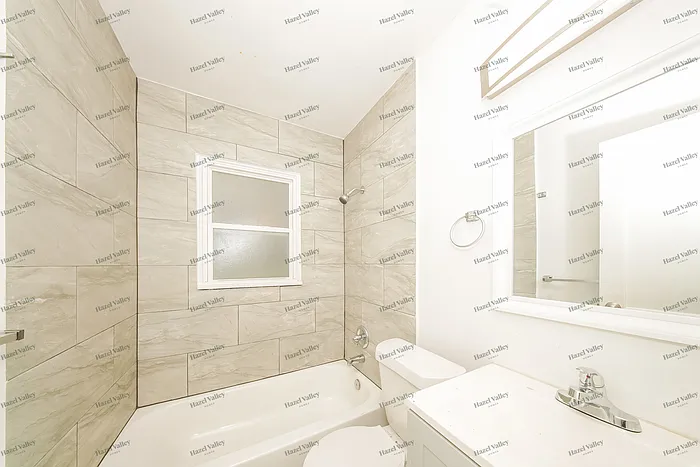 804 Proctor Pl — Photo 10