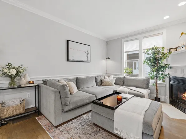 55 Woodward St #1, South Boston, MA 02127