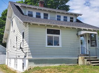 2 Cedar St, East Millinocket, ME 04430