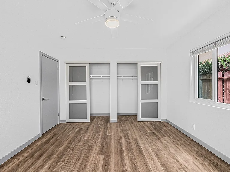 359 East Esther Street — Photo 51