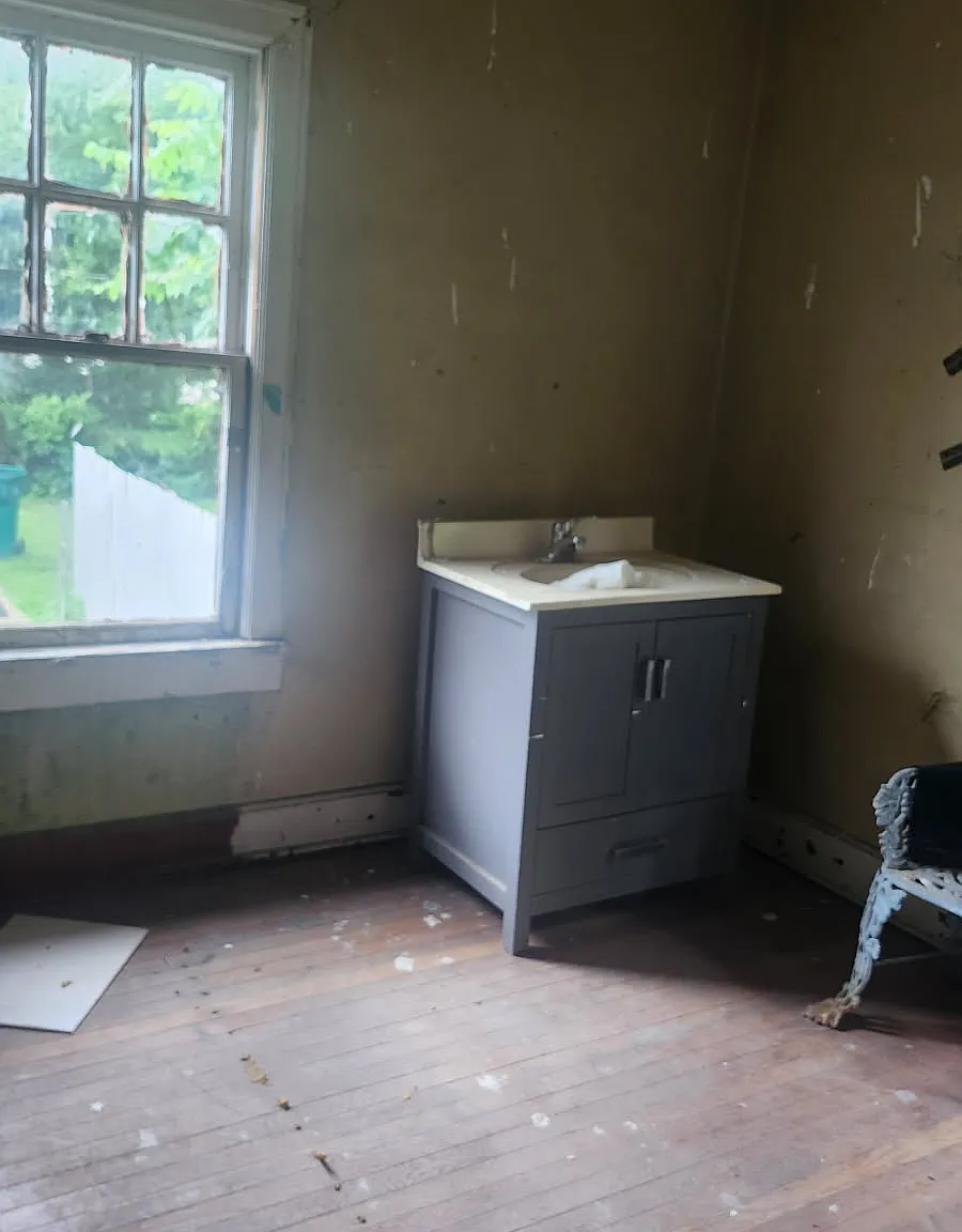 4 bed, 980 sqft, $900 — Photo 4
