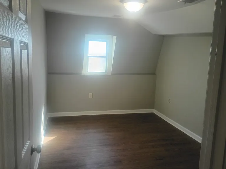 2515 Reisterstown Rd — Photo 26