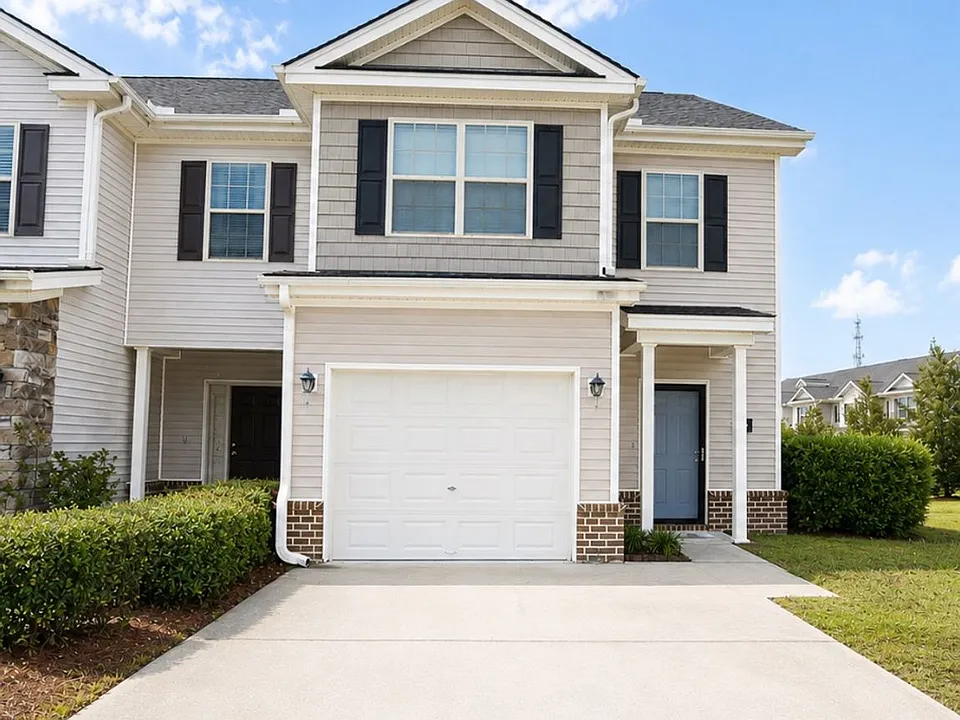 825 Canyon Oak Loop