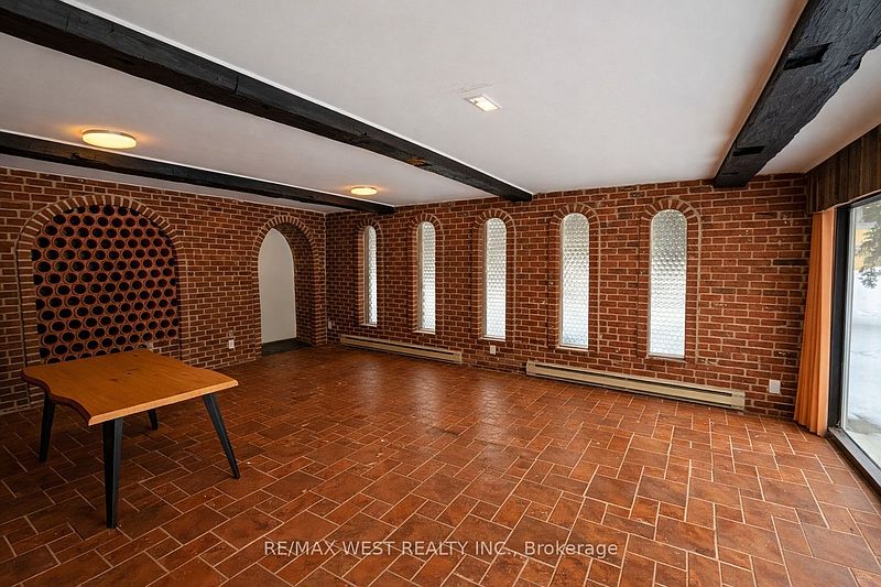 Wasaga Beach House for rent - 4 Bedrooms — photo 35
