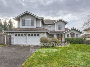 5216 Ridge Dr NE, Tacoma, WA 98422
