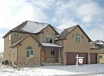 1st image of 194 E Belle Glenn Cir