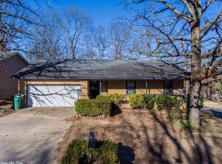73 Creekwood Cv, Jacksonville, AR 72116