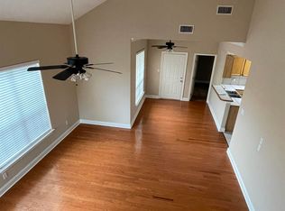 710 E Boyd Dr APT 805, Baton Rouge, LA 70808