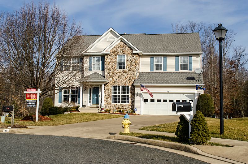 1st image of 12 Vineyard Ct