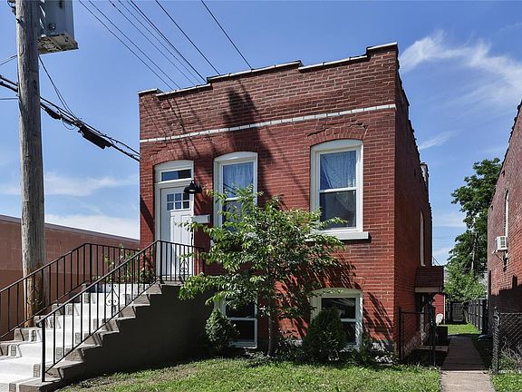 2nd image of 4273 Wyoming St