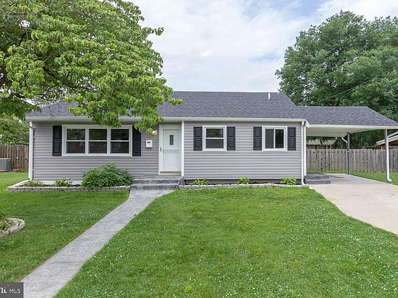2nd image of 15 Granville Ln