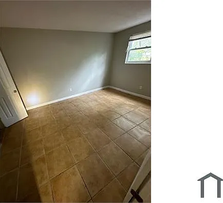 2851 Sophia St #3 — Photo 6