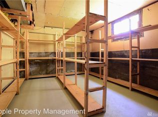 822 W Armour St, Seattle, WA 98119