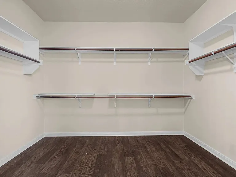 1209 Laurel Oak Trl — Photo 36