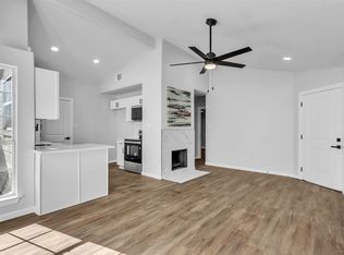 17676 Kelly Blvd, Dallas, TX