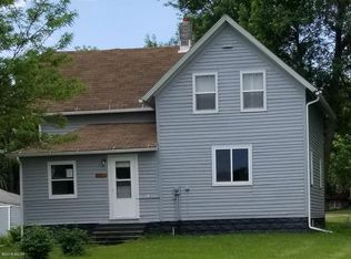 215 E 6th St, Adrian, MN 56110