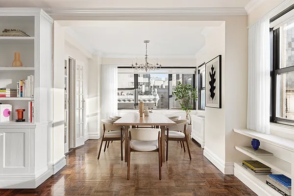 Sold by Sotheby's International Realty | media 4