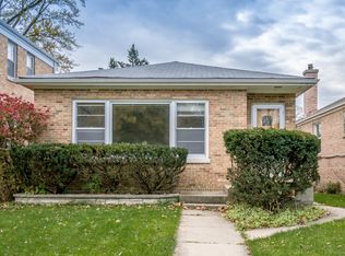 5902 N Indian Rd, Chicago, IL 60646