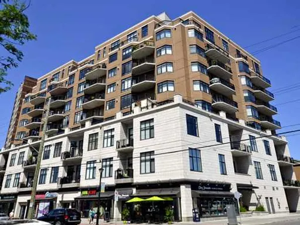 206 Berkley Ave #206, Ottawa, ON K2A 2G7