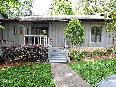 Braewick Estates Condo