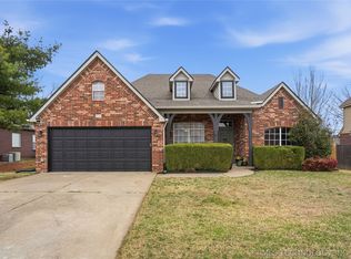 804 E Seattle St, Broken Arrow, OK 74012