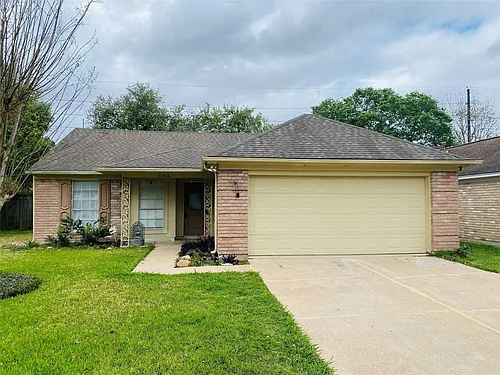 21426 Park Bishop Dr Photo 1