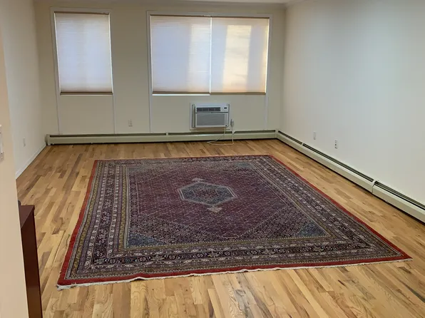 99-24 67th Ave #3F, Rego Park, NY 11374