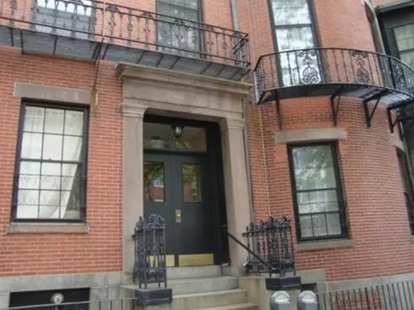 27 Bowdoin St APT 2C, Boston, MA 02114