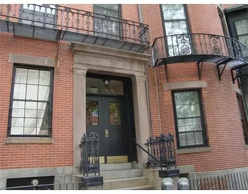 27 Bowdoin St #2C Photo 1