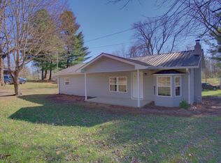 304 Pennycuff Ave, Jamestown, TN 38556
