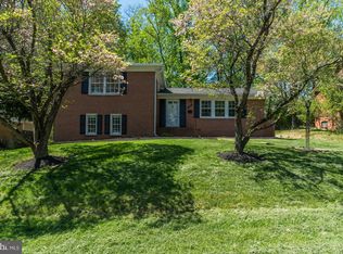 10606 Stoneyhill Ct, Silver Spring, MD 20901