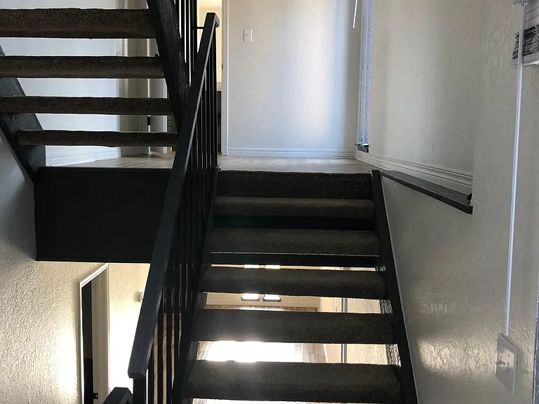 6126 S Lakewood Ave — Photo 14