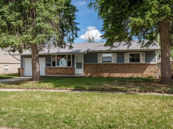 1216 Ramona Ter, Machesney Park, IL 61115