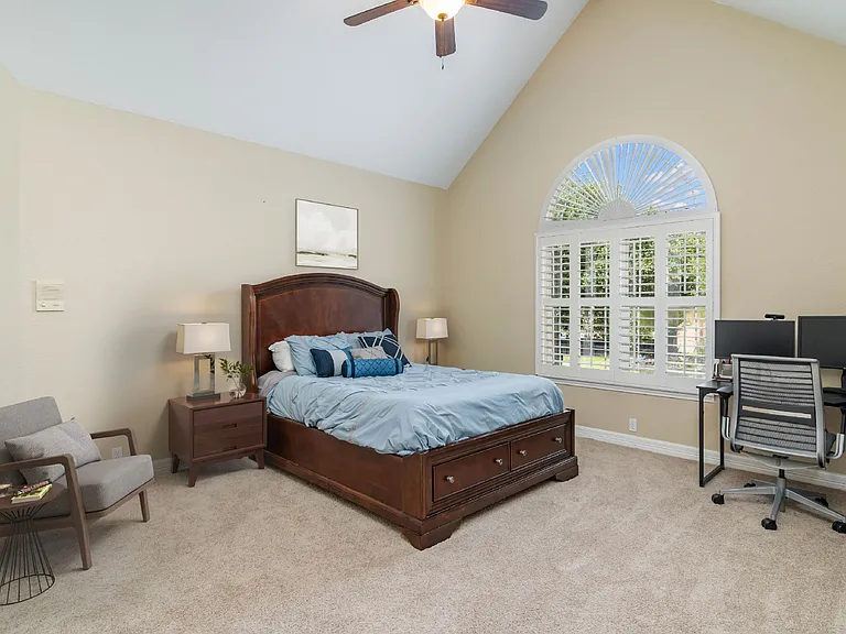 922 Split Fairway — Photo 35