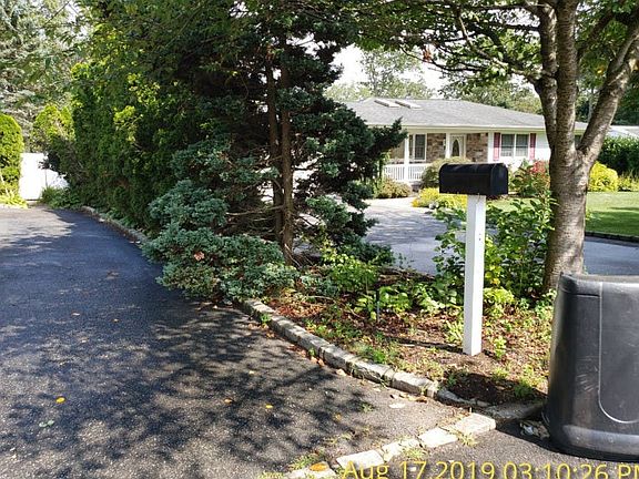 2nd image of 217 Alexander Ave