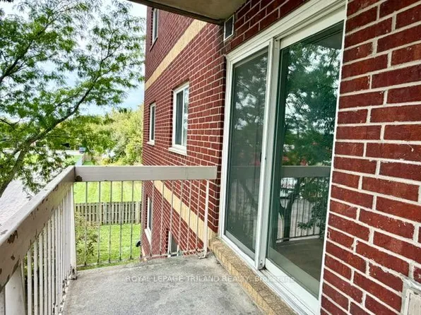626 1st St #305, London, ON N5V 2A2