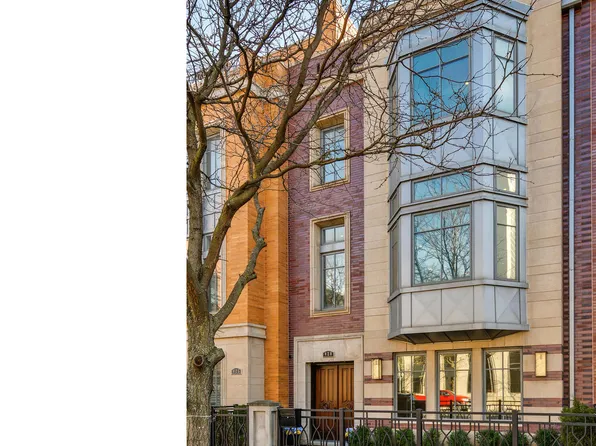 429 W Superior St, Chicago, IL 60654