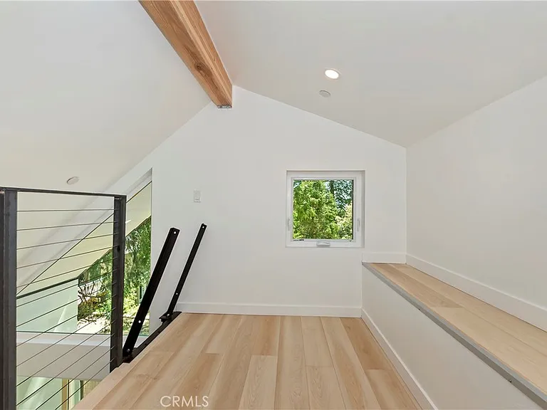 441 Oriole Dr #3 — Photo 18