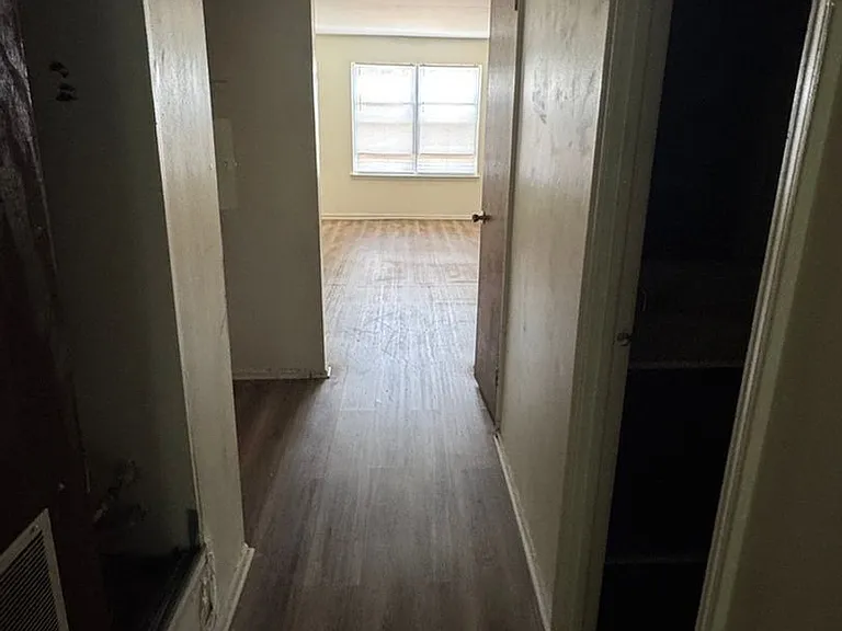 9440 Woodbridge Rd #B — Photo 10