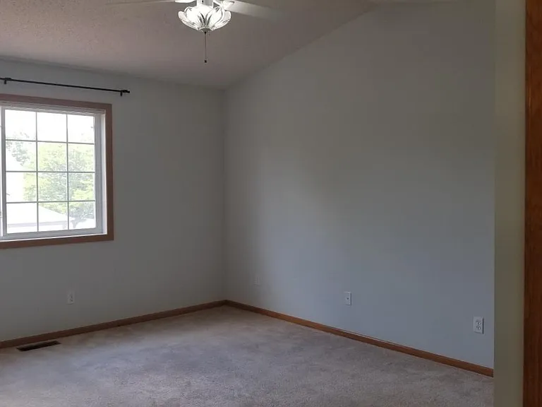 15960 Firtree Dr — Photo 8