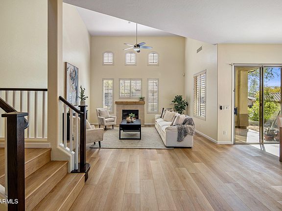 4th image of 20802 N GRAYHAWK Drive #1142