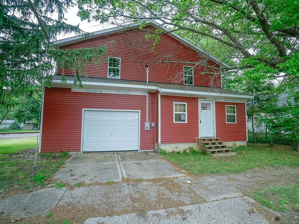 1st image of 2227 Burton St